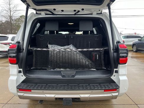 Used 2025 Toyota 4Runner Limited image 14