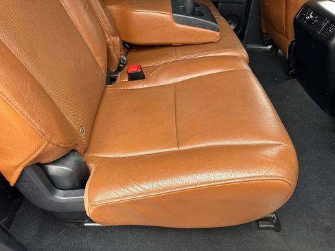 Used 2012 Toyota Tundra Limited image 38