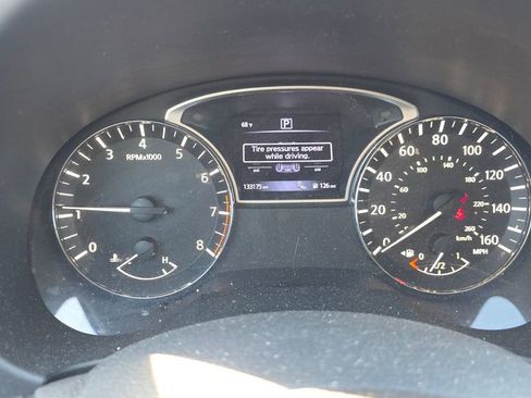 Used 2017 Nissan Altima 2.5 SV image 17