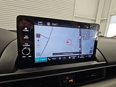 New 2025 Honda Pilot Touring image 14