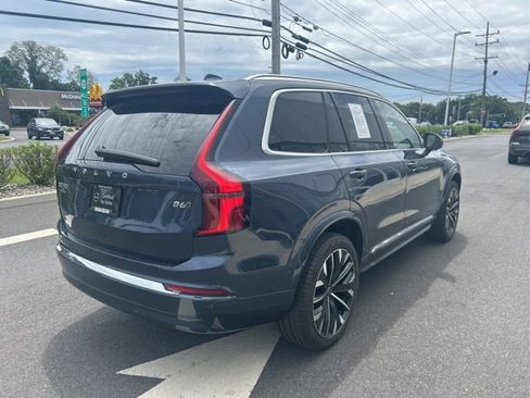 Certified 2025 Volvo XC90 B6 Plus AWD/4WD image 5