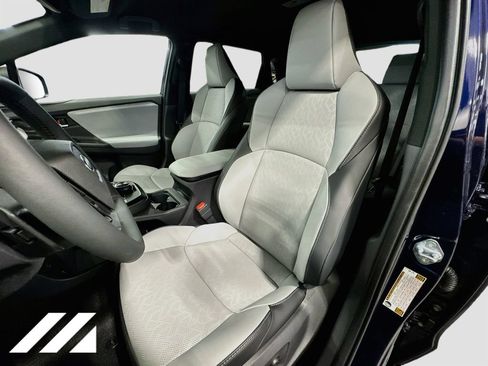 New 2026 Subaru Solterra AWD/4WD image 21