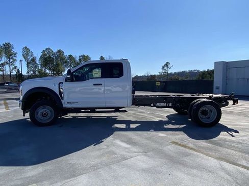 New 2026 Ford F550 4x4 Supercab Super Duty image 6