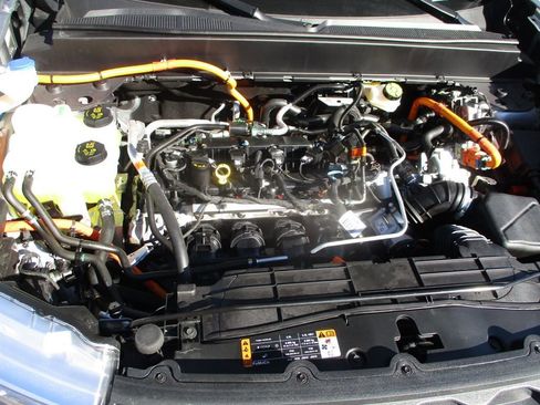 Used 2024 Ford Maverick XLT w/ XLT Luxury Package image 19