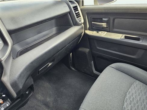 New 2026 RAM 2500 Tradesman AWD/4WD image 27