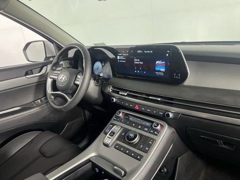 Used 2025 Hyundai Palisade SEL image 32