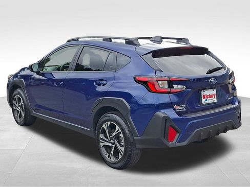 Used 2025 Subaru Crosstrek 2.5i Premium AWD/4WD image 4