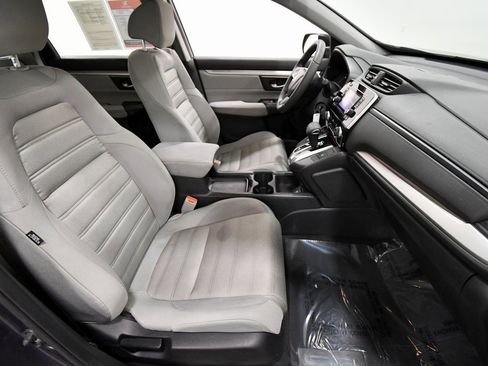 Used 2017 Honda CR-V LX image 18