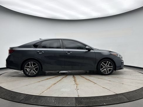 Used 2019 Kia Forte S w/ S Premium Package image 6