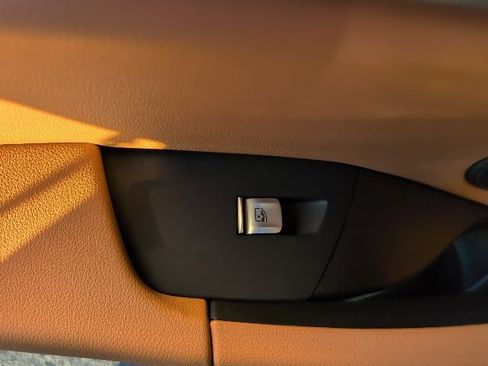 Certified 2023 BMW X3 xDrive30i w/ Convenience Package image 28