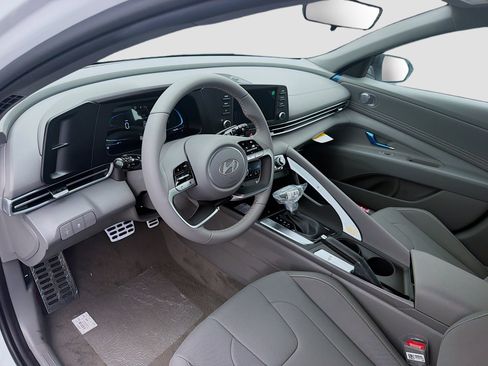 New 2026 Hyundai Elantra Sport FWD image 7