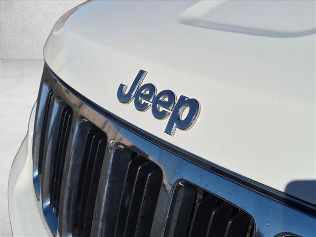Used 2015 Jeep Grand Cherokee Limited AWD/4WD image 10