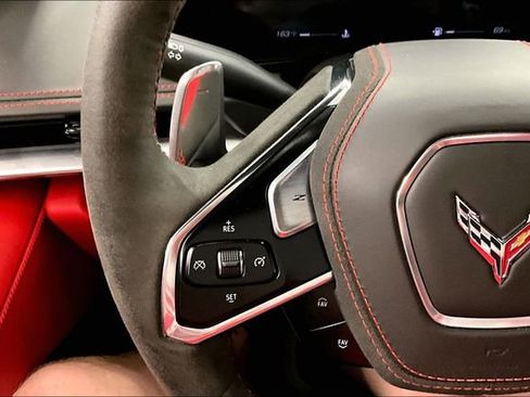 Used 2023 Chevrolet Corvette Stingray Premium Cpe w/ Battery Protection Package RWD image 26