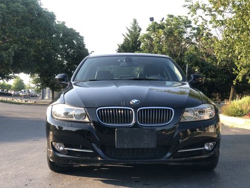 Used 2011 BMW 335i xDrive Sedan image 5
