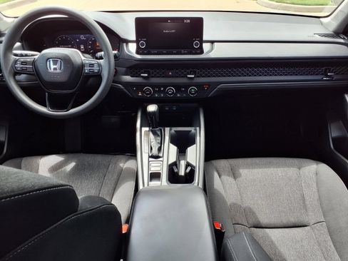 Used 2024 Honda Accord EX image 9