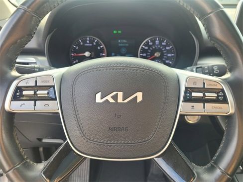 Used 2022 Kia Telluride S image 24
