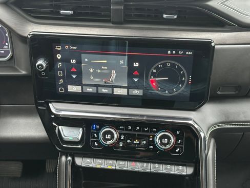 Used 2023 GMC Sierra 1500 AT4X w/ AT4X AEV Edition AWD/4WD image 18