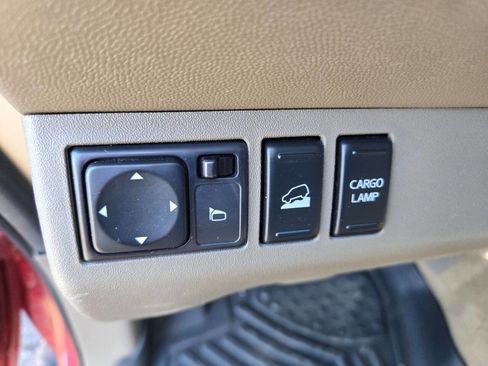 Used 2015 Nissan Frontier SV w/ SV Value Truck Package image 16