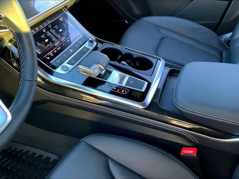 Certified 2025 Audi Q7 3.0T Premium Plus w/ Premium Plus Package image 14