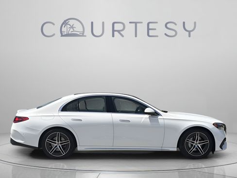 Used 2026 Mercedes-Benz E 350 Sedan image 7