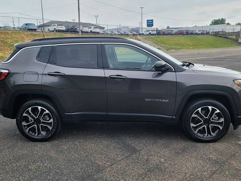 Used 2024 Jeep Compass Limited AWD/4WD image 14