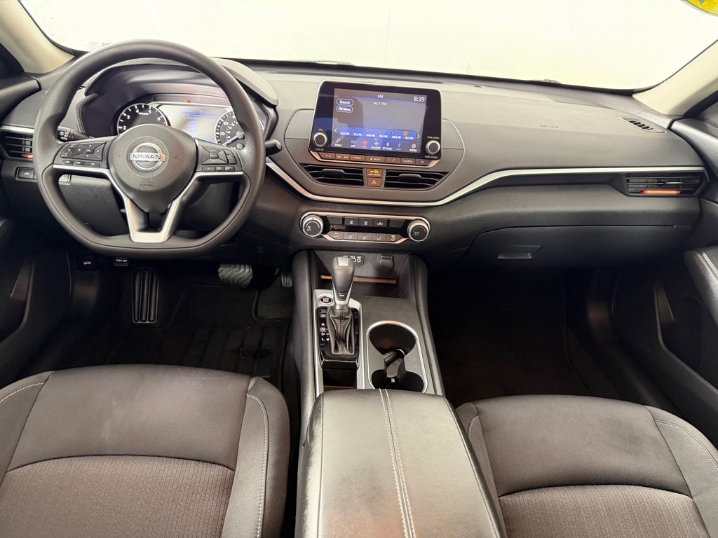 Used 2022 Nissan Altima 2.5 SV FWD image 19
