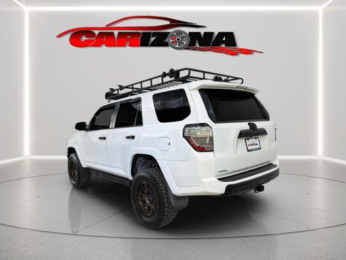 Used 2016 Toyota 4Runner Trail Premium AWD/4WD image 9