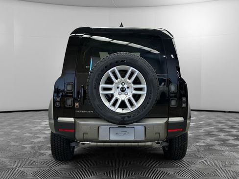 New 2026 Land Rover Defender 110 S AWD/4WD image 3