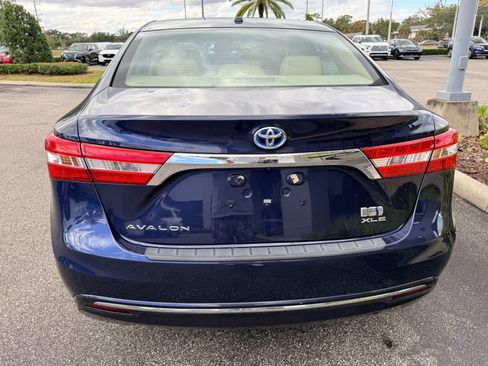 Used 2014 Toyota Avalon Limited image 12