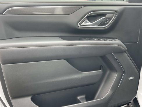 Used 2023 GMC Yukon AT4 image 17