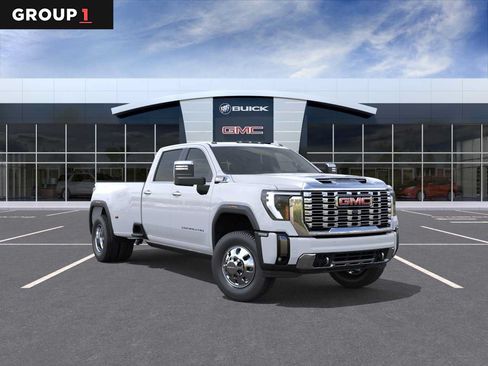 New 2026 GMC Sierra 3500 Denali w/ Denali Reserve Package AWD/4WD image 1