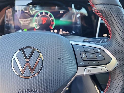 New 2025 Volkswagen GTI SE image 12