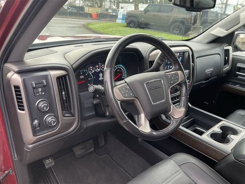 Used 2018 GMC Sierra 1500 Denali w/ Denali Ultimate Package image 10