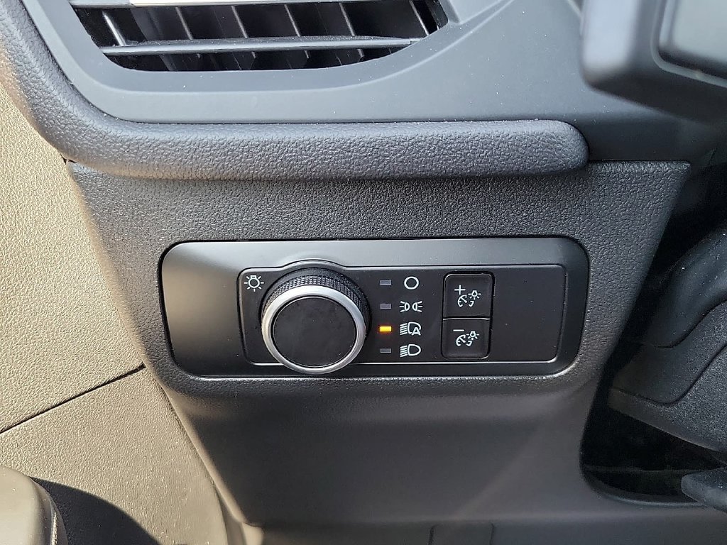 Used 2025 Ford Escape ST-Line AWD/4WD image 17