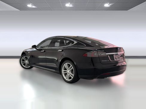 Used 2014 Tesla Model S P85 RWD image 2