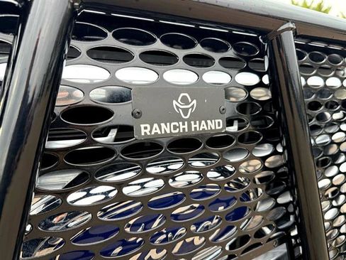 Used 2024 Ford F250 Platinum w/ Tremor Off-Road Package image 11