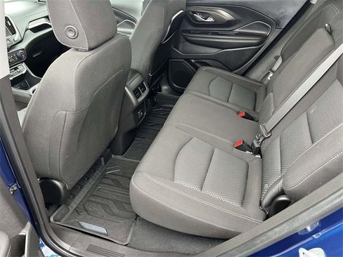 Used 2022 GMC Terrain SLE w/ Driver Convenience Package image 26