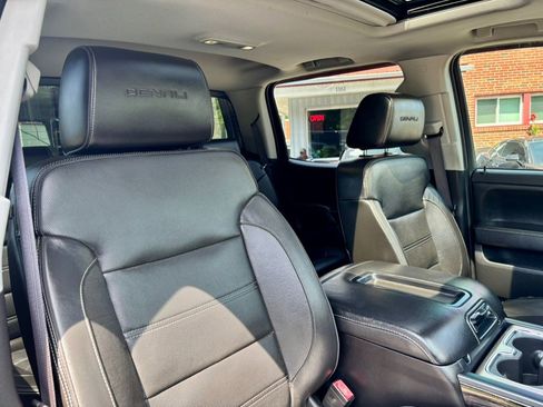 Used 2015 GMC Sierra 3500 Denali w/ Duramax Plus Package AWD/4WD image 17