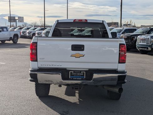 Used 2016 Chevrolet Silverado 2500 LT w/ LT Fleet Convenience Package image 4