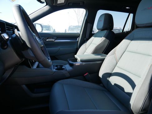 New 2026 GMC Terrain AT4 w/ Technology Package II image 4