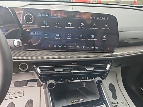 New 2026 Chevrolet Traverse High Country AWD/4WD image 13