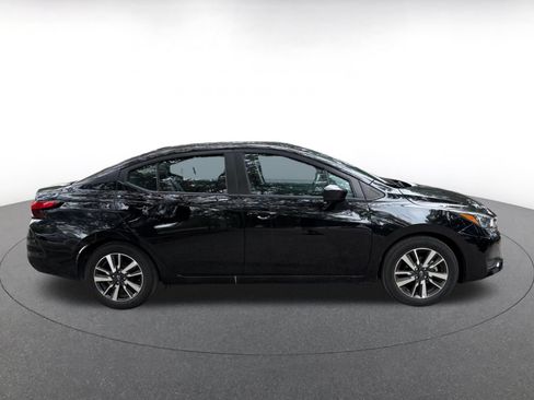 Used 2025 Nissan Versa SV FWD image 8