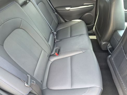 Used 2023 Hyundai Kona Limited FWD image 16