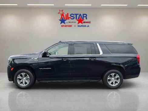 Used 2021 GMC Yukon XL SLE image 3