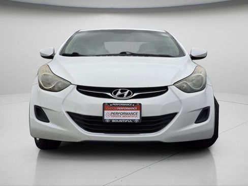 Used 2013 Hyundai Elantra GLS image 3