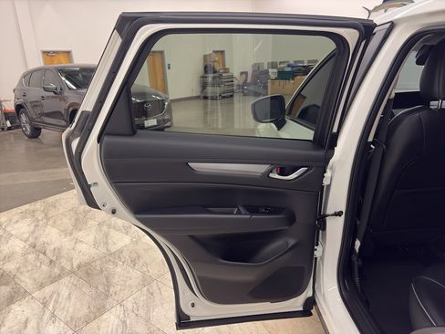 Used 2025 MAZDA CX-5 AWD 2.5 S w/ Select Package image 13