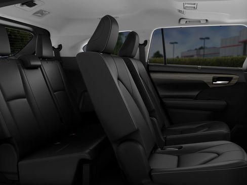 New 2026 Toyota Highlander Limited image 21