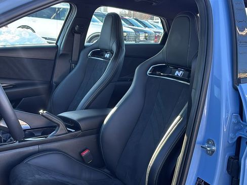 Used 2025 Hyundai Elantra N image 10