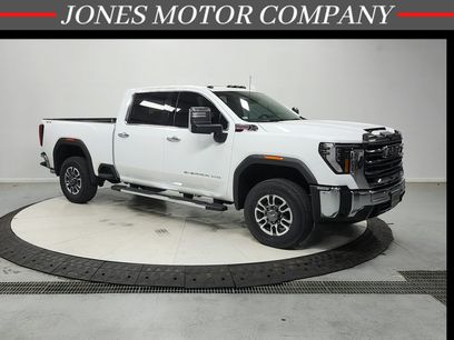 New 2026 GMC Sierra 2500 SLT w/ SLT Premium Package