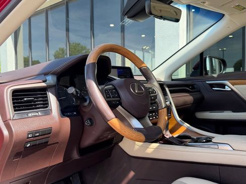 Used 2019 Lexus RX 350 FWD w/ Navigation Package image 2